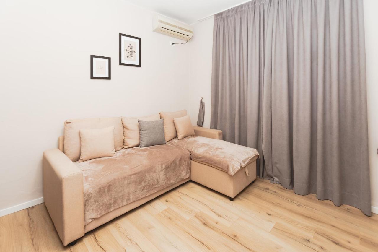 New Apartment At New Bazaar - Tirana City Center 외부 사진