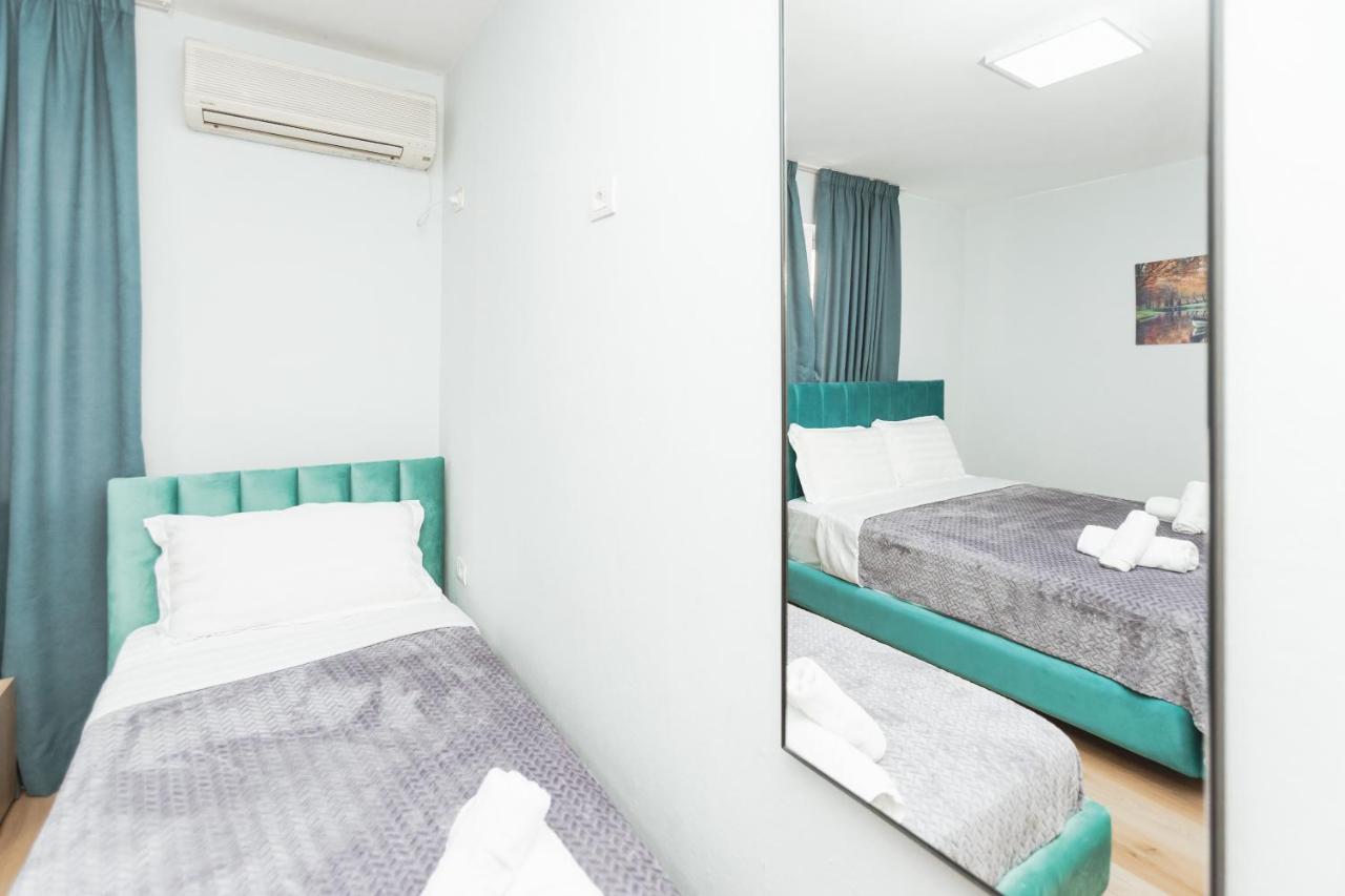 New Apartment At New Bazaar - Tirana City Center 외부 사진